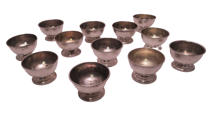 Twelve Tiffany & Co. Salt Cellars in Sterling Silver With Gold Wash